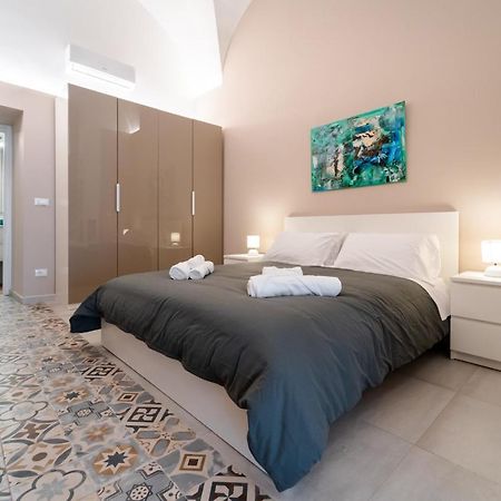 Catania Center Modern Apartment エクステリア 写真