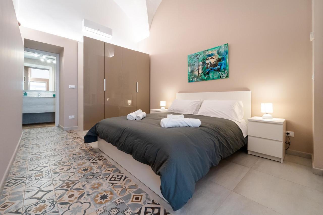 Catania Center Modern Apartment エクステリア 写真